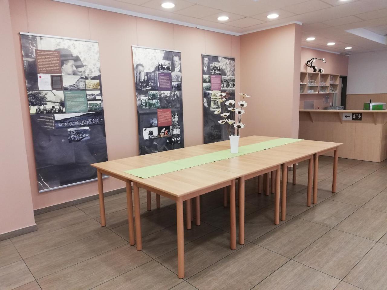 Hotel Oskar Hrib-Loski Potok Bagian luar foto