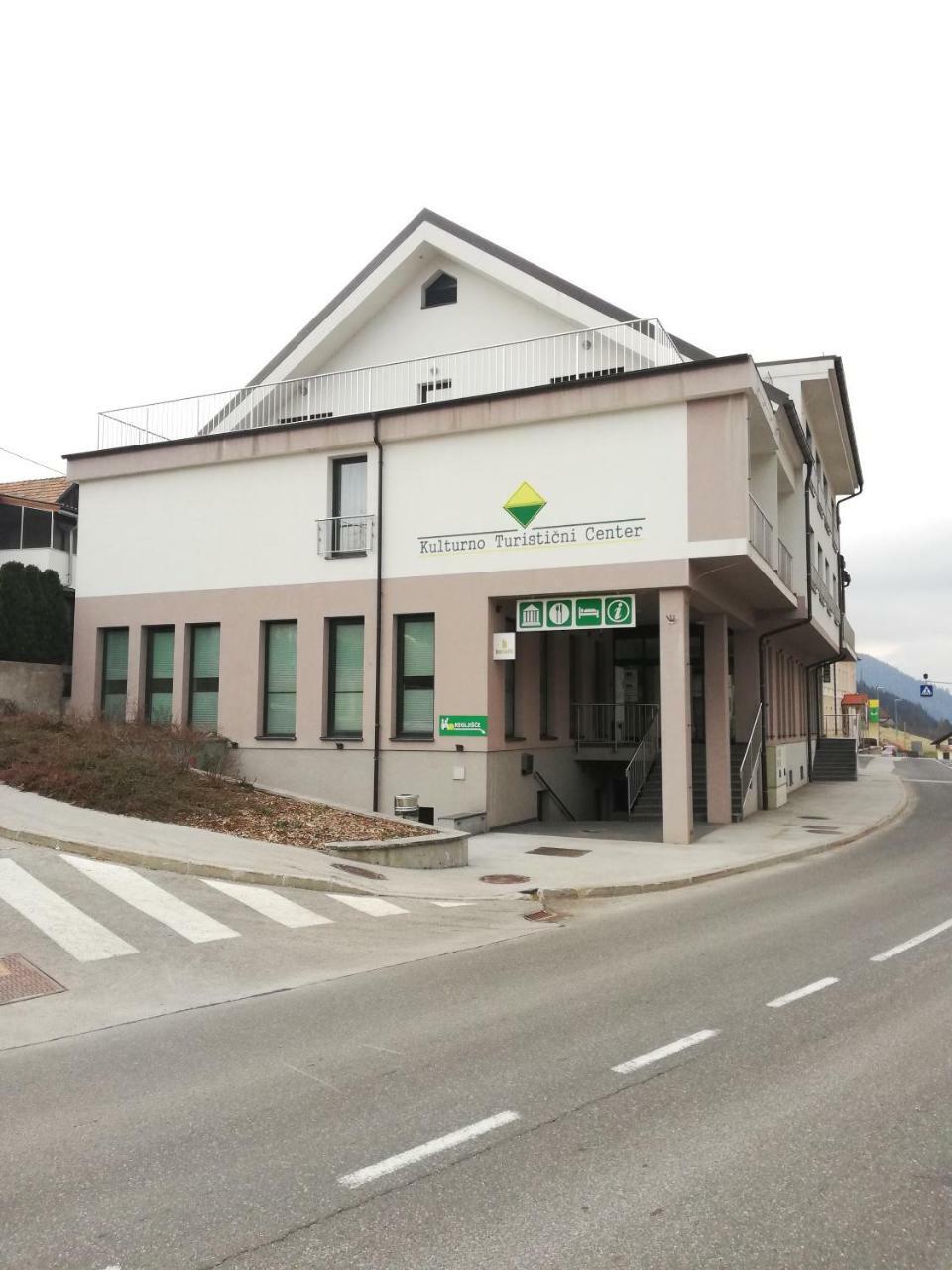 Hotel Oskar Hrib-Loski Potok Bagian luar foto